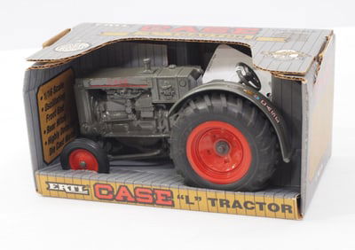 Ertl 1/16 scale Case L with box