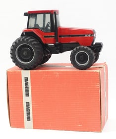 Case International 7130