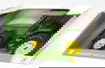 John Deere 8400