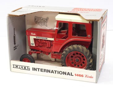 International 1466 Turbo