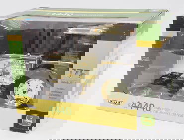 John Deere 4440 Gold