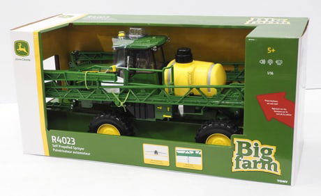 Tomy John Deere R4023, Big Farm