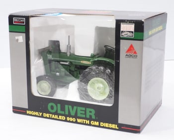 Oliver 990 with GM Diesel, Classic Series