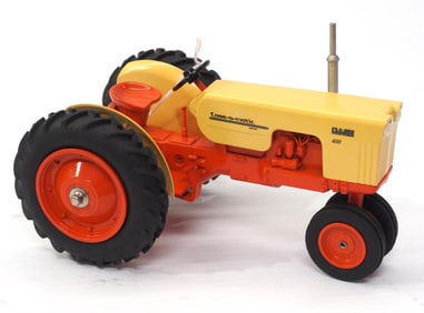 SpecCast 1/16 scale Case 400