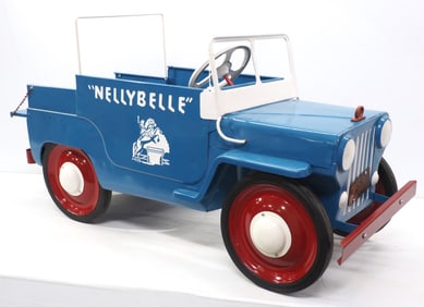 Nellybelle pedal car