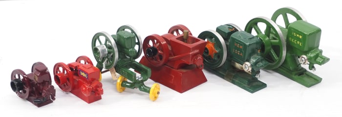 (6) Cast iron miniature hit & miss engines
