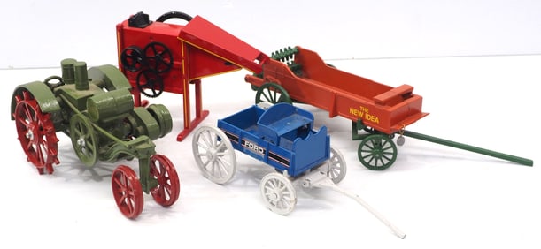 (4) Cast iron farm toys