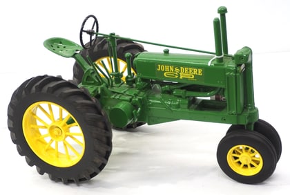 Scale Models 1/8 scale John Deere GP tractor