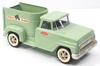 1960's Tonka Farms horse truck (green)