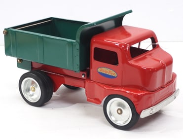 Tonka dump truck