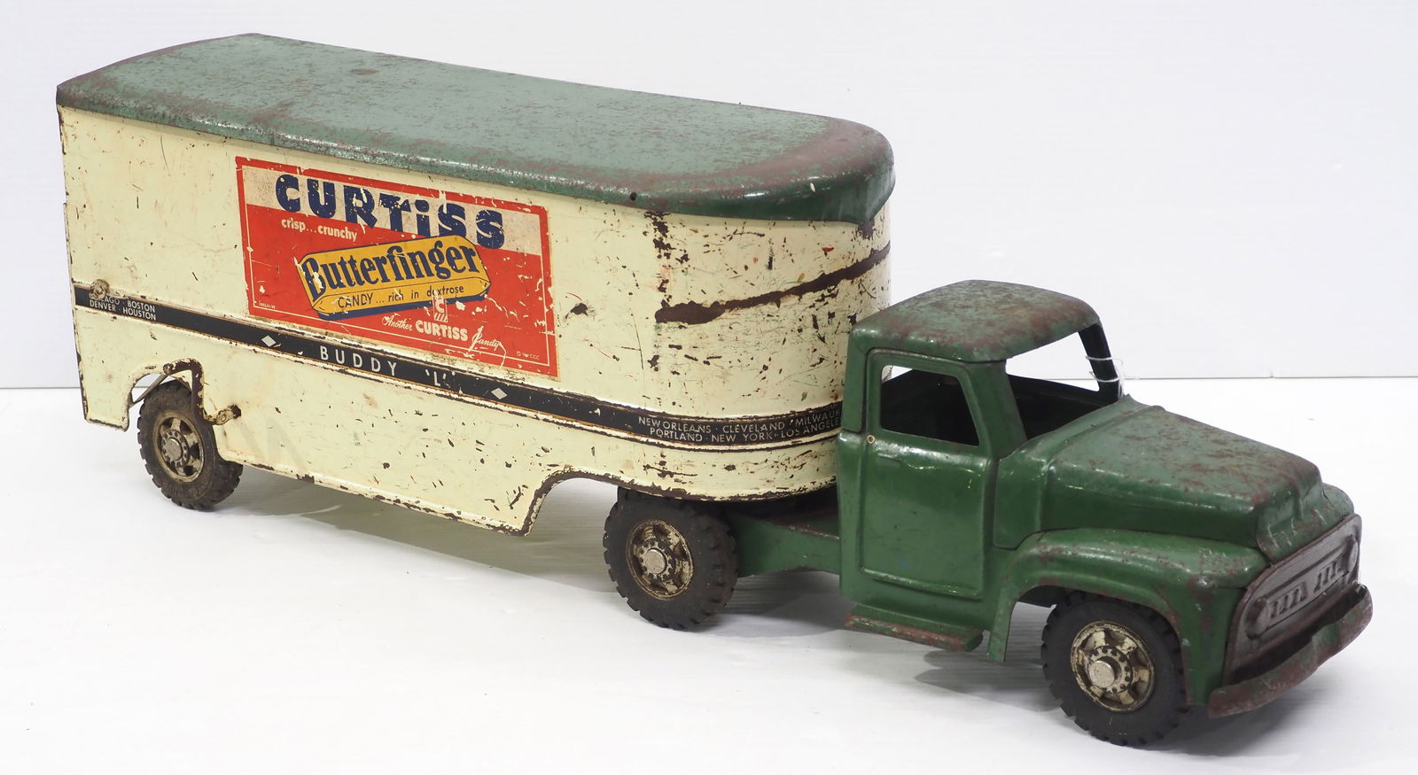 Buddy L Curtiss Butterfinger delivery truck: Buddy L pressed steel Curtiss Butterfinger delivery truck, 28.5"L - Rough, missing back door