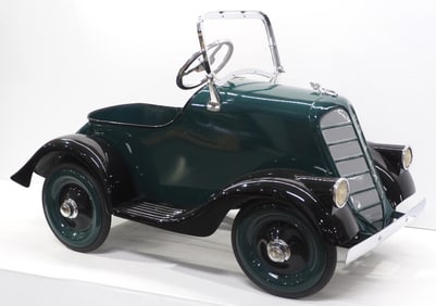 1930's Steelcraft Pierce Arrow pedal car