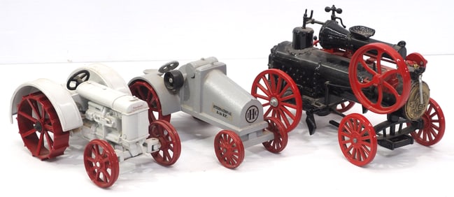 Case steam engine / Fordson / International