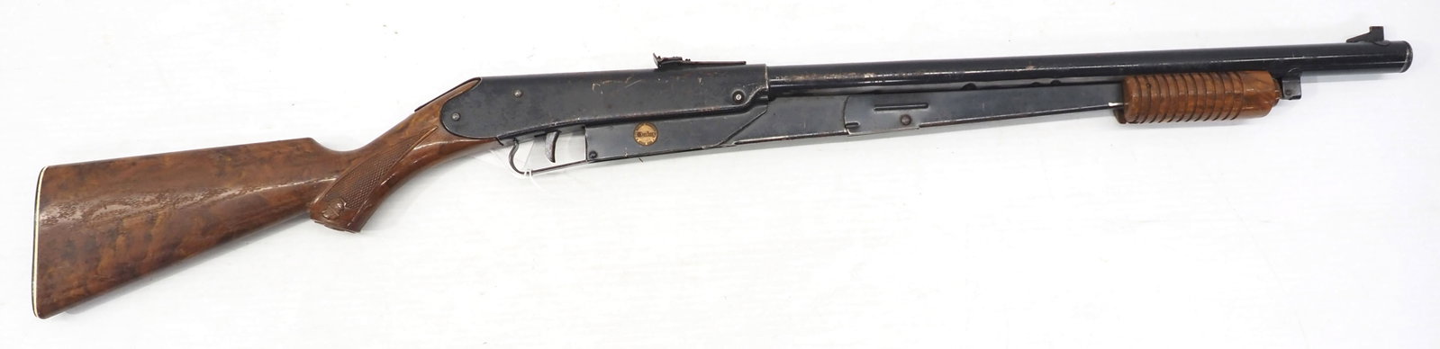 Daisy air rifle with slide-action pump: Daisy air rifle with slide-action pump