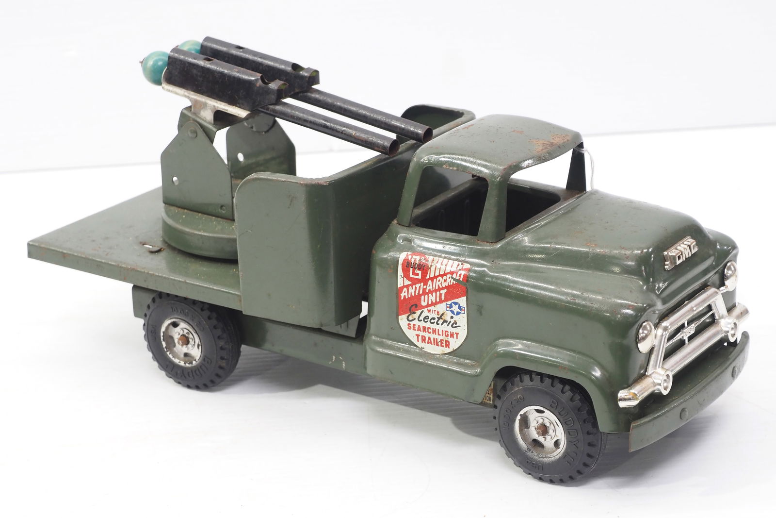 Buddy L GMC Anti-Aircraft military truck: Buddy L pressed steel GMC Anti-Aircraft military truck, 14.5"L - Fair