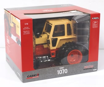 Ertl Case 1070 wth duals