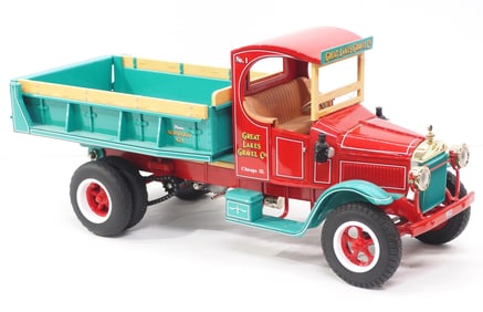 Retro 123 Great Lakes Gravel Co. dump truck