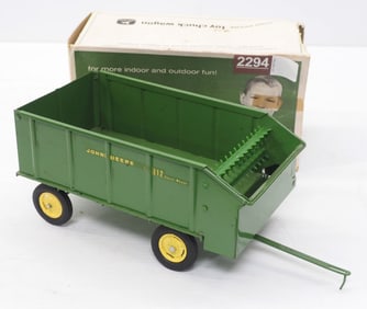 John Deere 1/8 scale Chuck Wagon