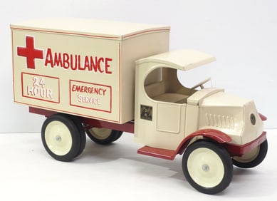 Steelcraft Mack C-cab Ambulance truck