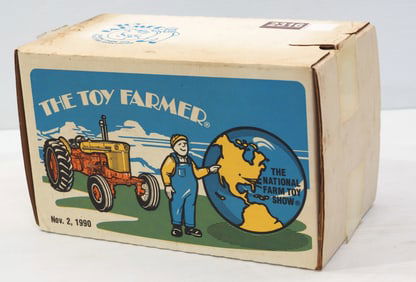 Ertl Case 800 Toy Farmer