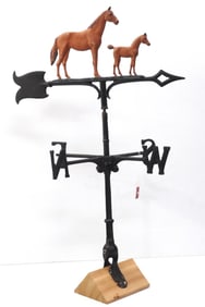 Cast iron 2-horse arrow weathervane