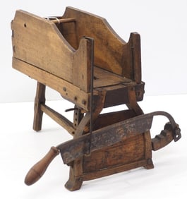 Early primitive, wooden table-top tobacco cutter?