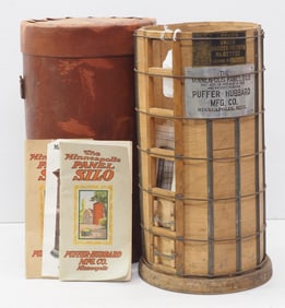 Salesman sample Puffer-Hubbard silo with case