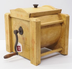 The Lightning No.0 table-top butter churn