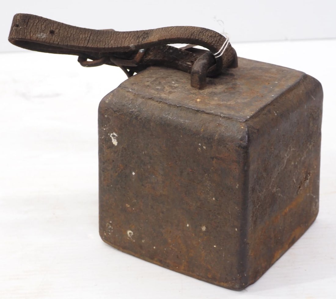 Large square cast iron horse tie: Large square cast iron horse tie, 50 lbs