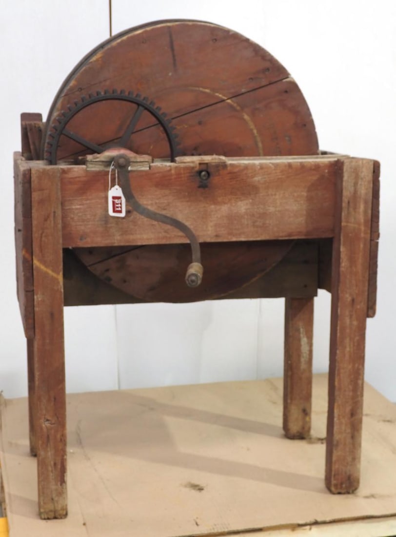 Floor model hand-crank corn sheller (1 of 3)