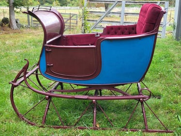 Fore-Door Comfort Sleigh