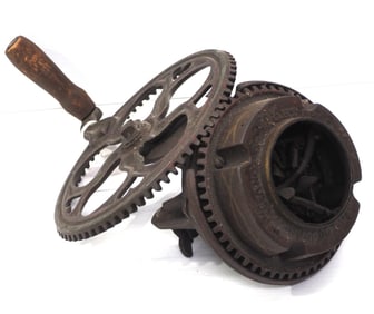 Alliance Right Speedy hand corn sheller