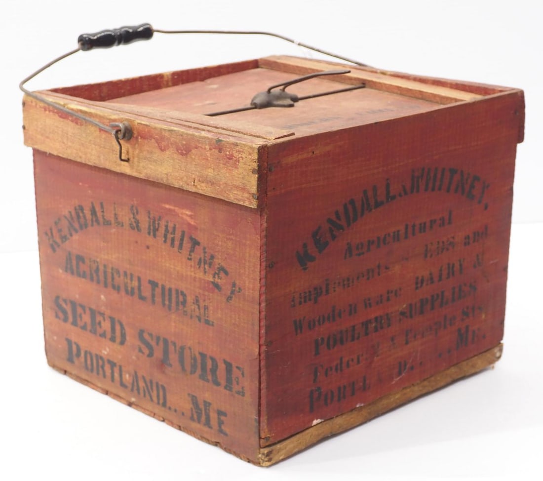 Reliable Egg Carrier wooden egg crate (1 of 2)