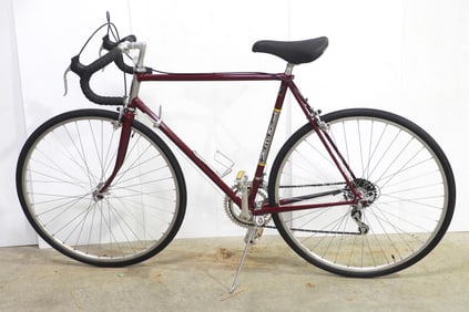 1983 Trek Model 600 road bike
