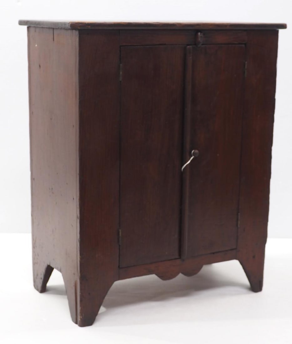 Early wooden miniature cupboard: Early wooden miniature cupboard with 3 wooden shelves inside, 17"x9"x21"H
