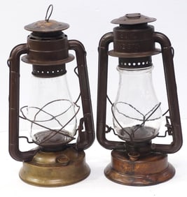 (2) Gas lanterns