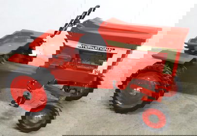 International 966 pedal tractor with duals