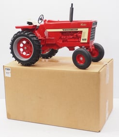 1/8 scale International 1066 Turbo tractor