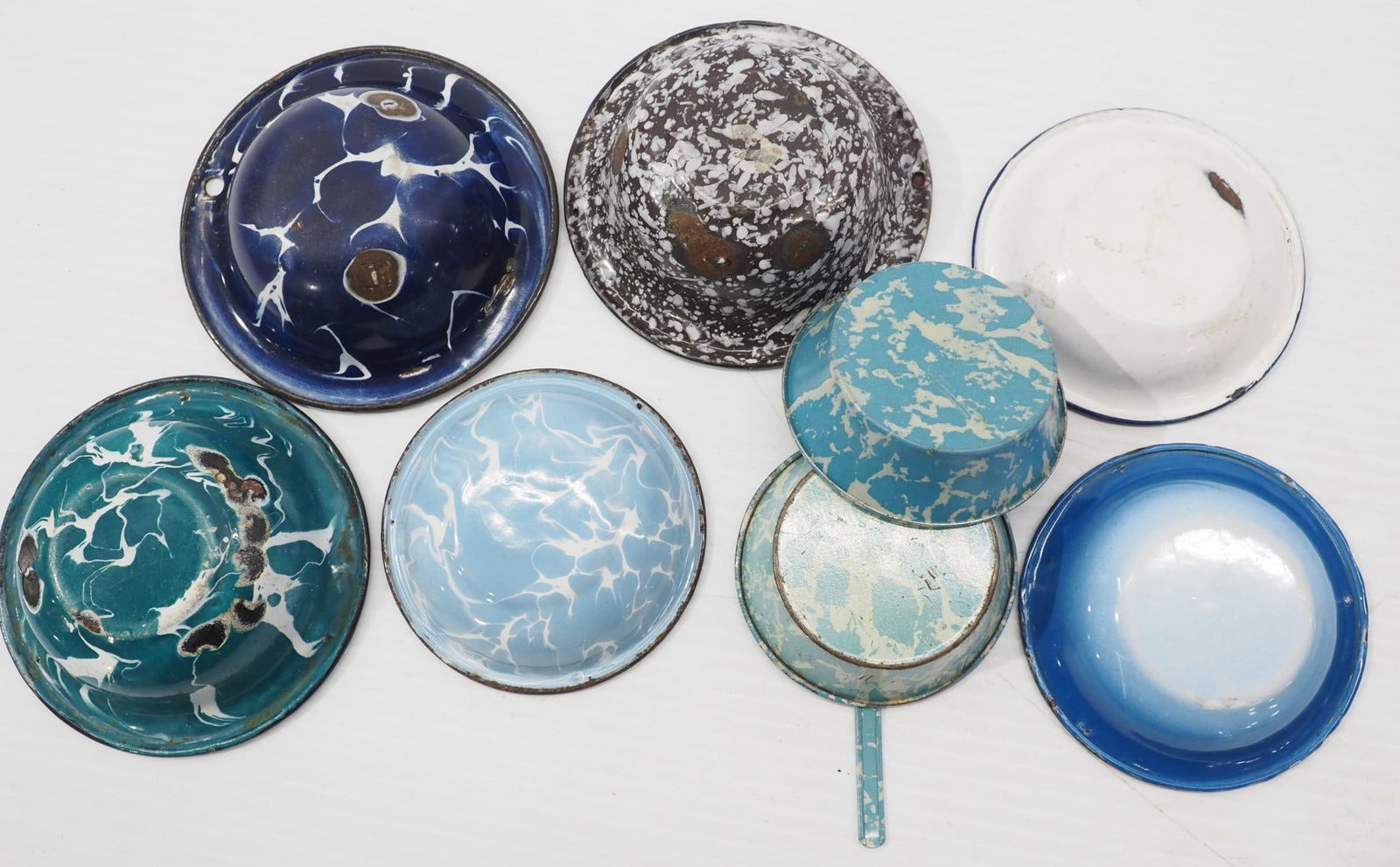 (9) Small granite bowls of different colors (1 of 2)