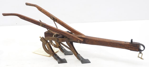 Salesman sample 3-bottom cultivator