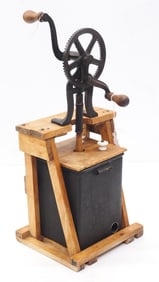 Salesman sample butter churn