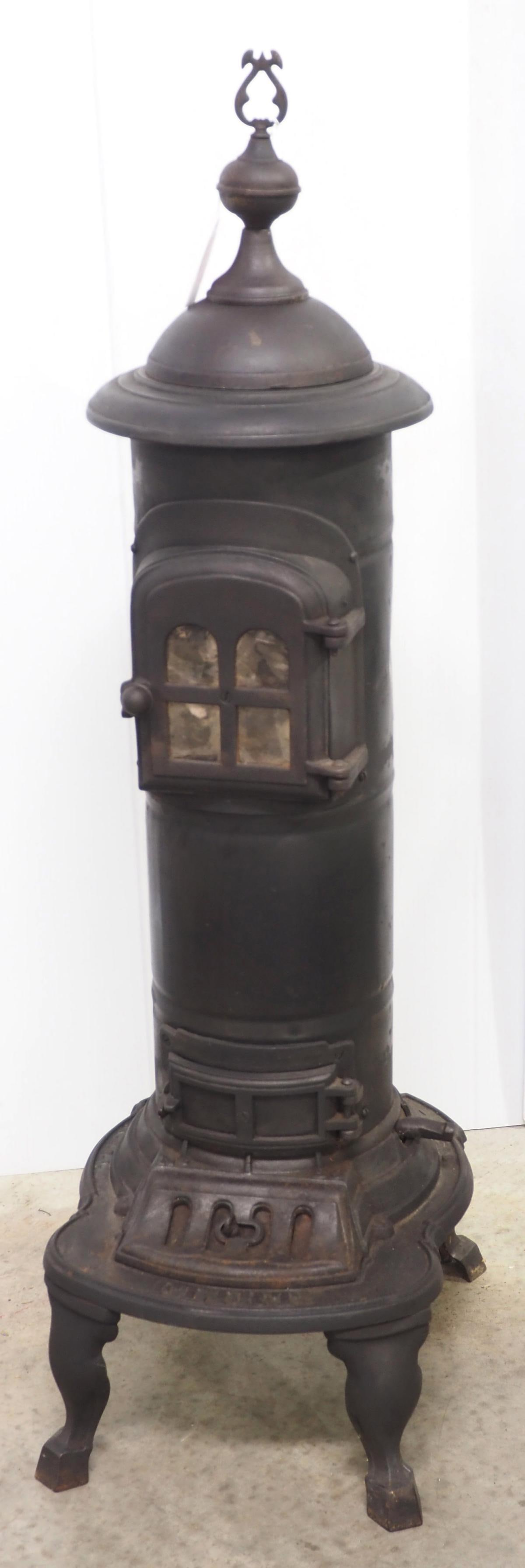 The Flirt No.80 cast iron heating stove (1 of 4)