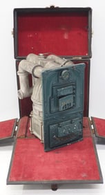 Salesman sample Majestic stove