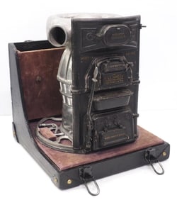 Salesman sample Williamson Model A 22-44 stove