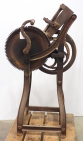 Floor model hand-crank corn sheller