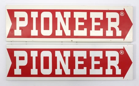 Pioneer fence-spinner signs