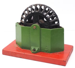 Single wheel cast iron hog oiler