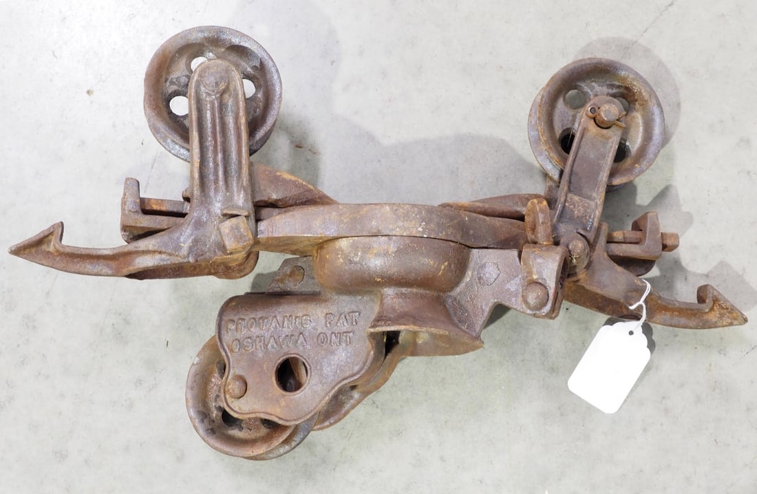 Provans Patent hay carrier (1 of 2)