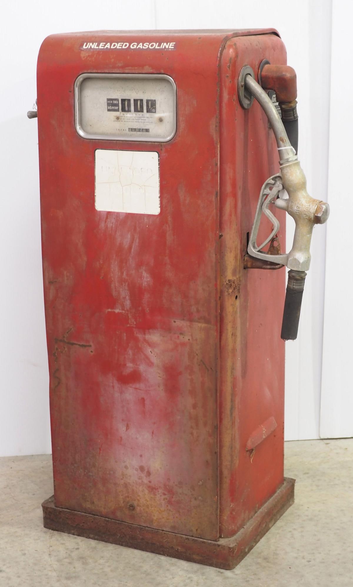 Gas Boy Model 100 gas pump (1 of 4)