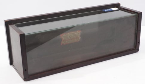 Sealpackerchief country store display case